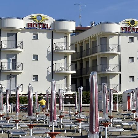 Hotel Vienna Caorle Esterno foto