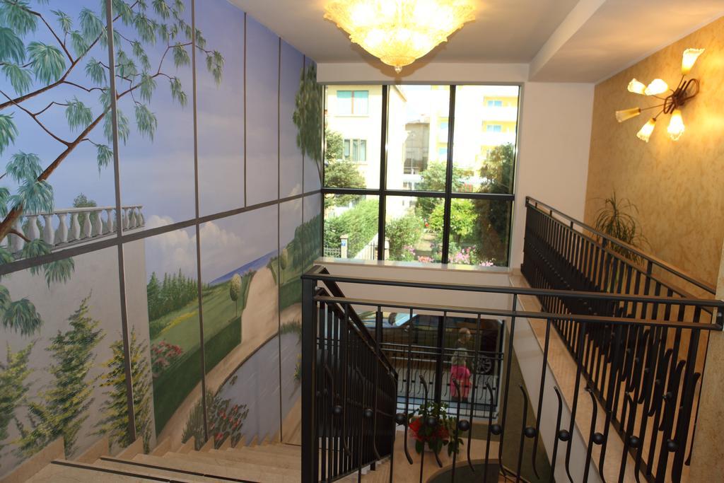 Hotel Vienna Caorle Esterno foto